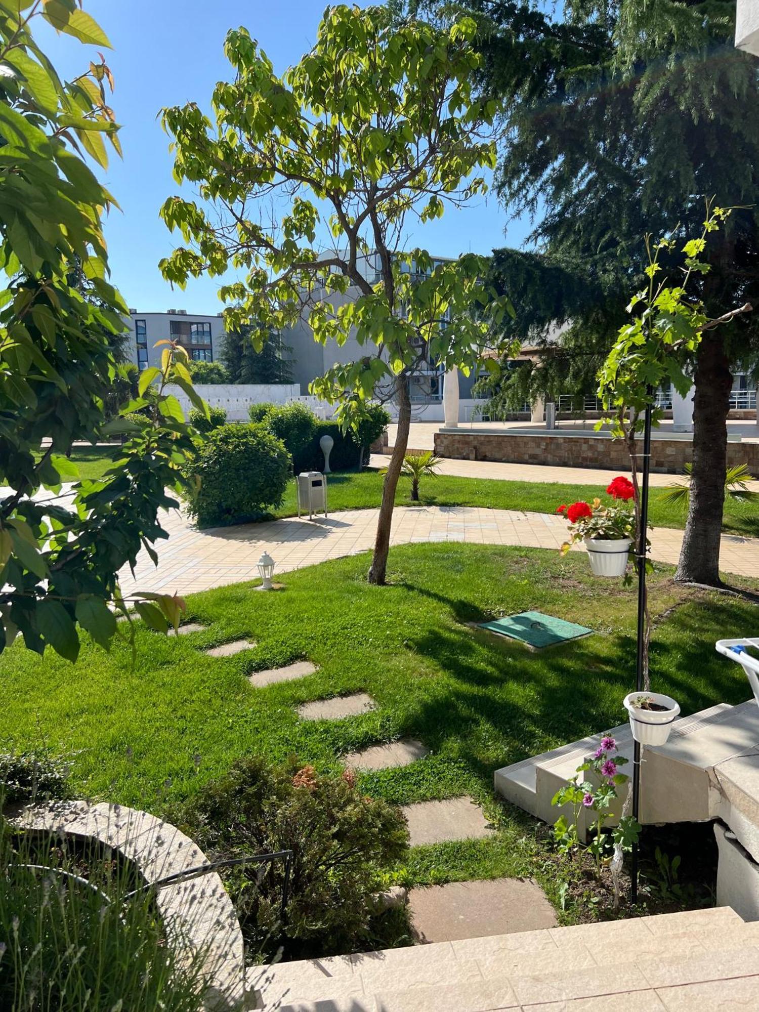 Apartment With Terrace In Spa Complex Burgas City Exteriér fotografie